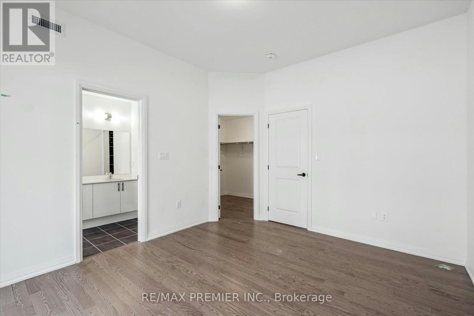 3-105-253 Crescent Bay Lane, Huntsville, ON, P1H 1C2 - 19