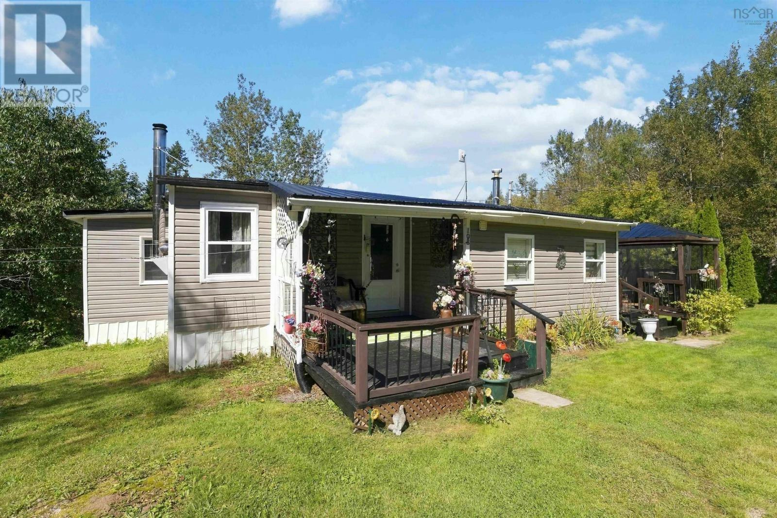108 English Mountain Road, Canaan, NS, B4N 4K1
