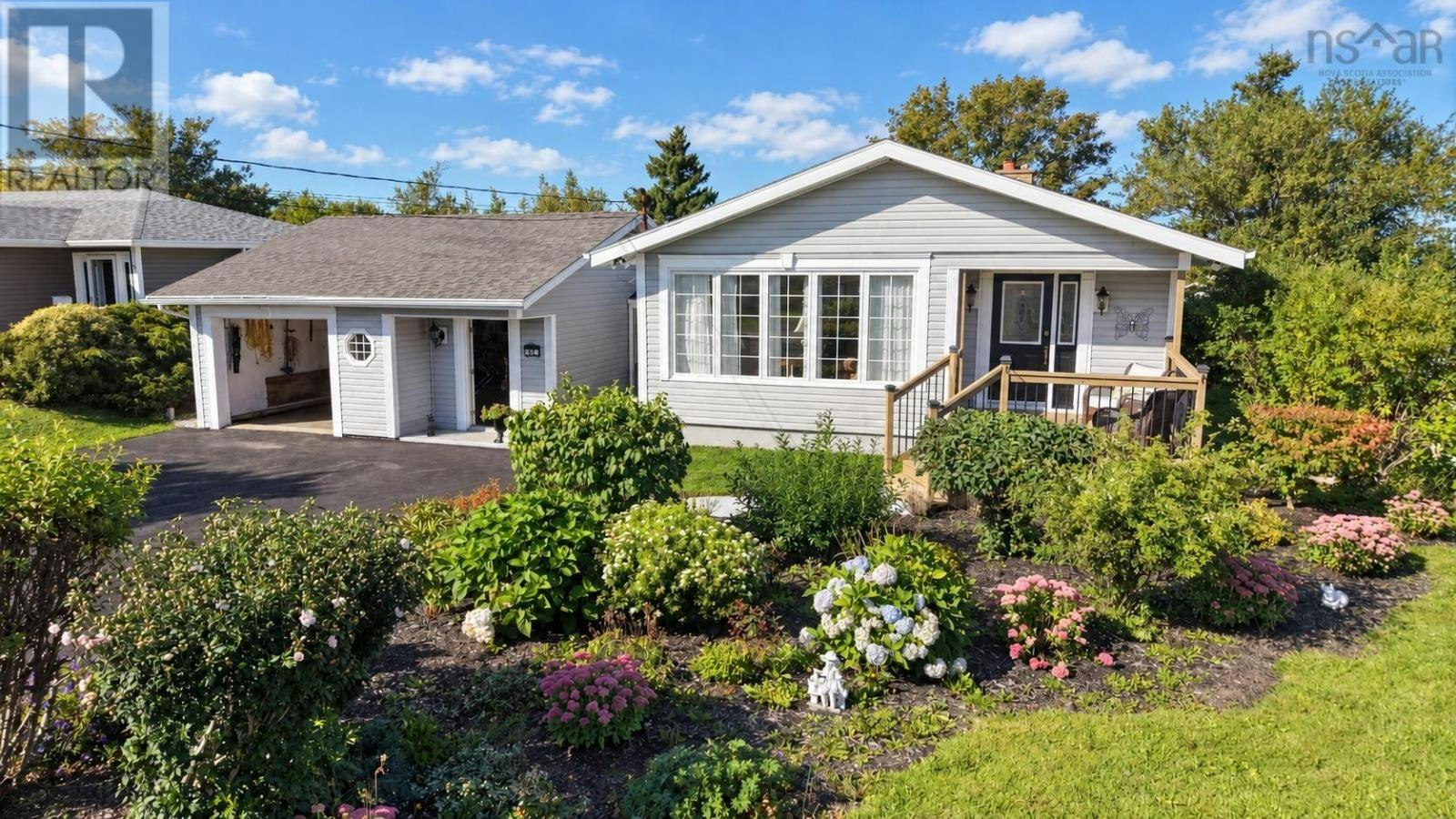 54 Currie Street, Glace Bay, NS, B1A 5E4