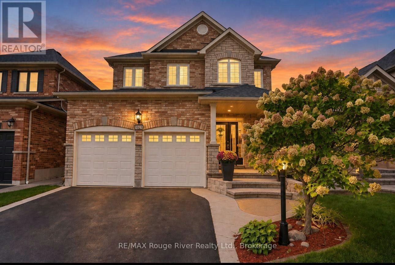104 Fencerow Drive, Whitby, ON, L1R 3N2