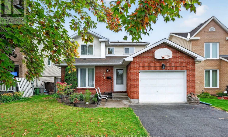 502 Rougemount Crescent