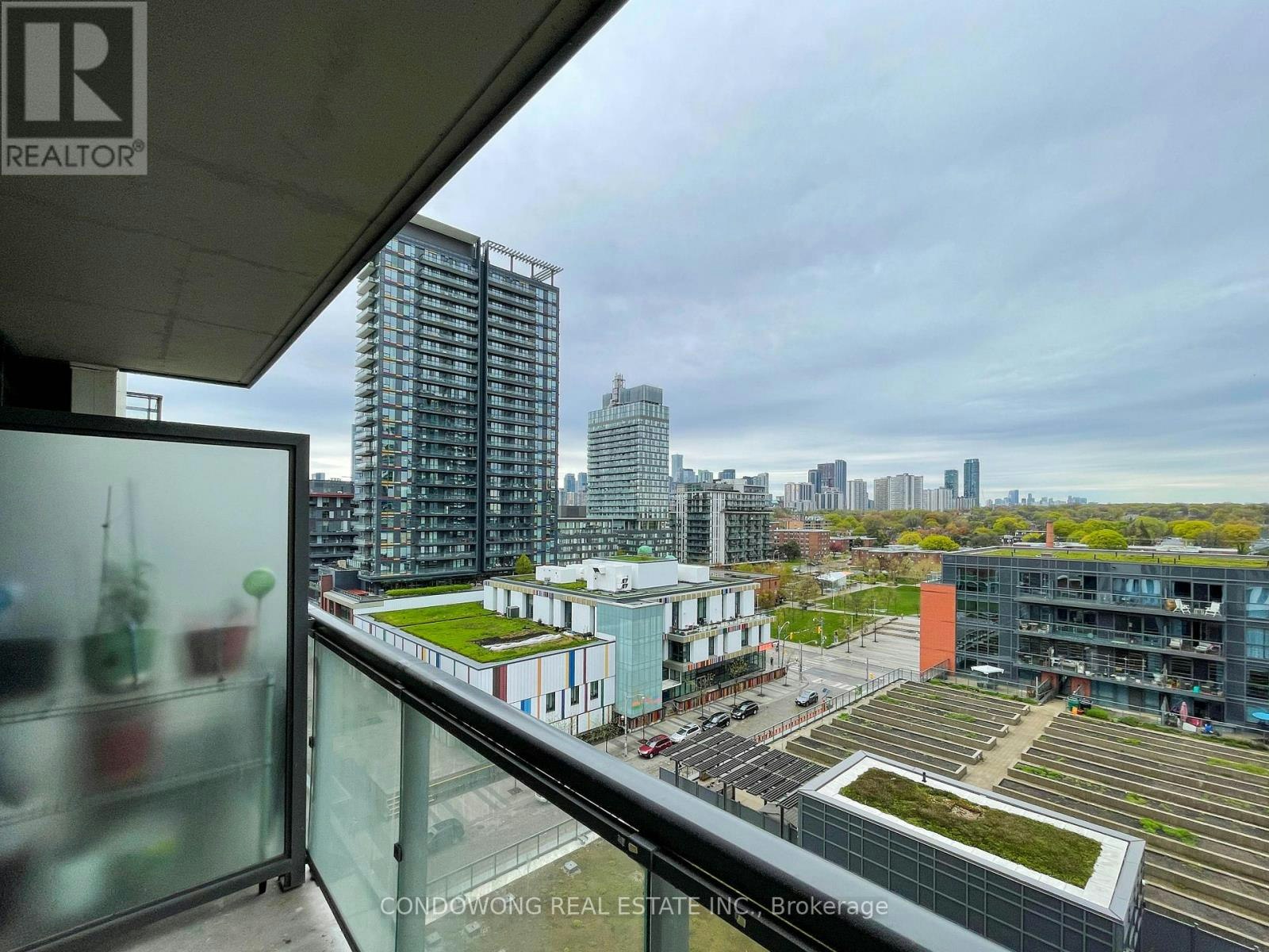 1011-55 Regent Park Boulevard, Toronto, ON, M5A 0C2 - 10