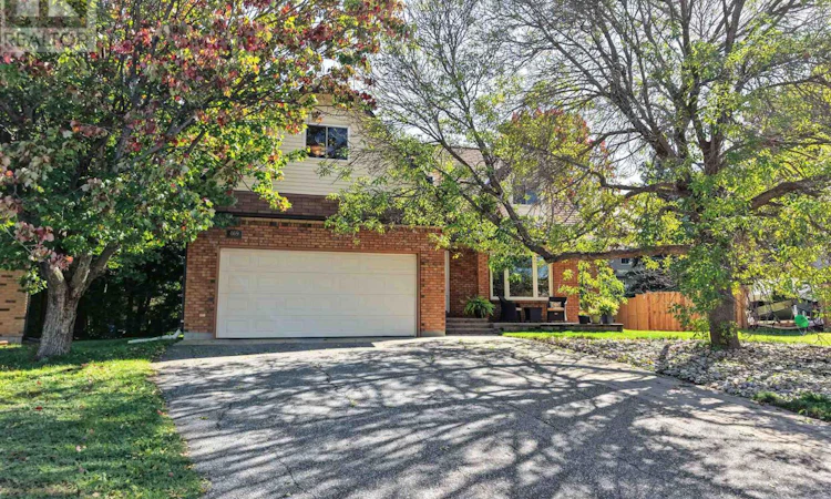 469 Maplewood Avenue
