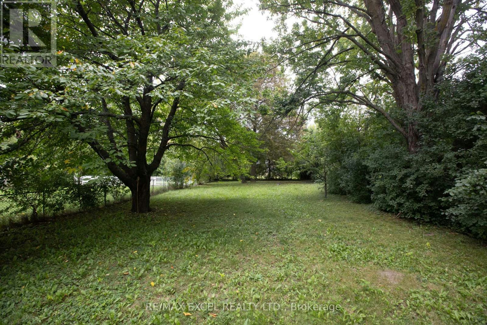BACHLOR-BASEMENT-387 Crosby Avenue, Richmond Hill, ON, L4C 2R8 - 12
