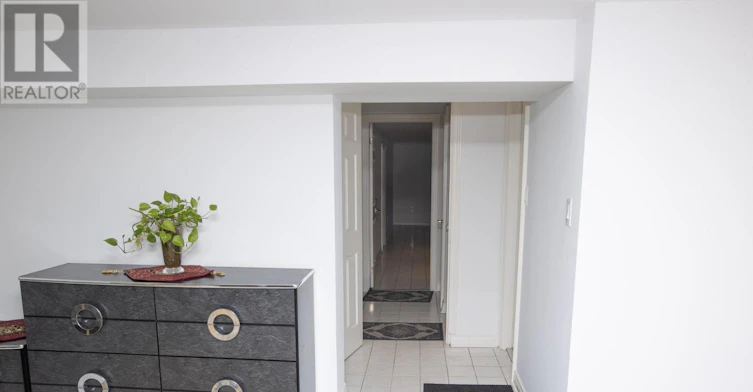 BACHLOR-BASEMENT-387 Crosby Avenue, Richmond Hill, ON, L4C 2R8 - 11