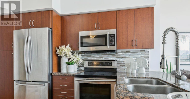 1208-2240 Lakeshore Boulevard, Toronto, ON, M8V 0B1 - 8