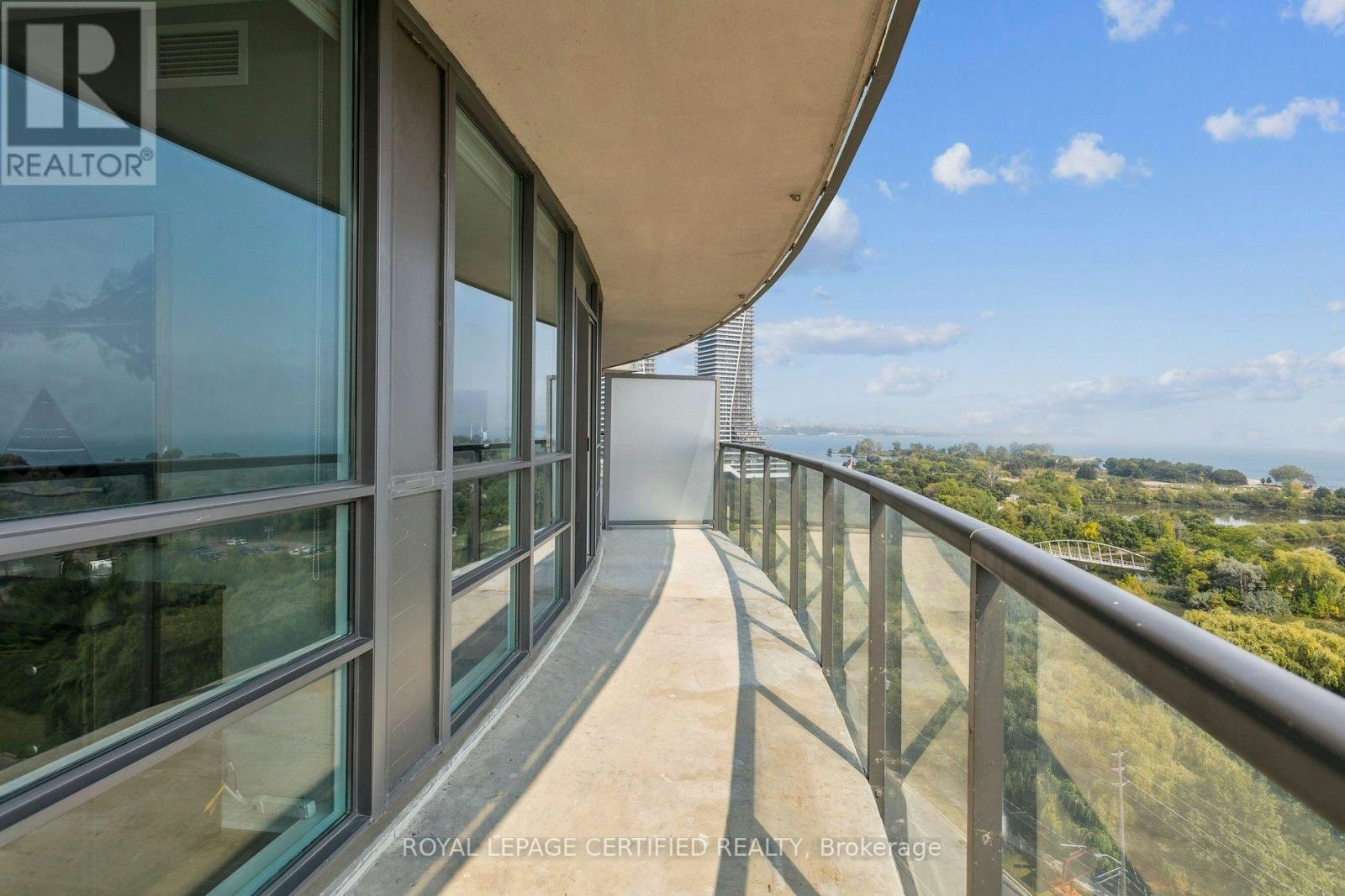 1208-2240 Lakeshore Boulevard, Toronto, ON, M8V 0B1 - 17