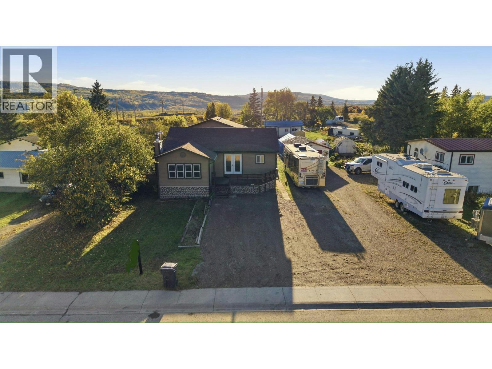10864 101 Street, Taylor, BC, V0C 2K0