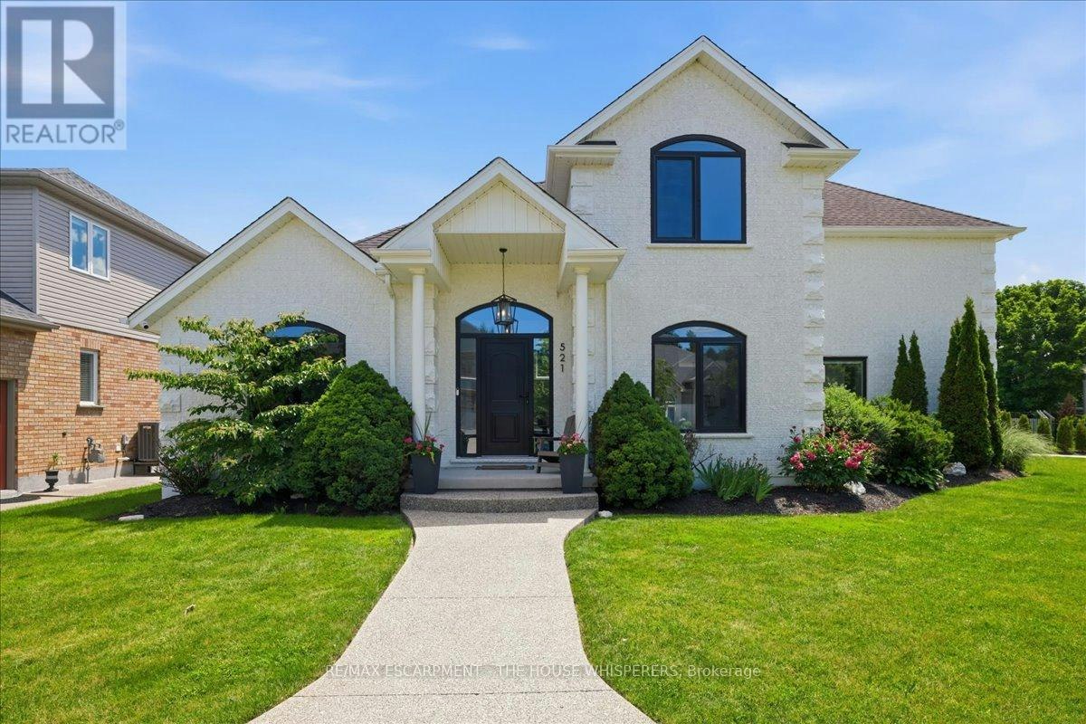 521 Falconridge Crescent, Kitchener, ON, N2K 4H9