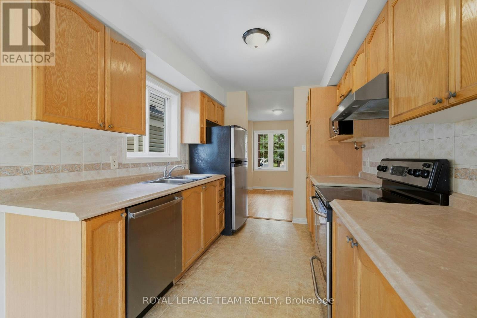 418 Beatrice Drive, Ottawa, ON, K2J 4W9 - 14