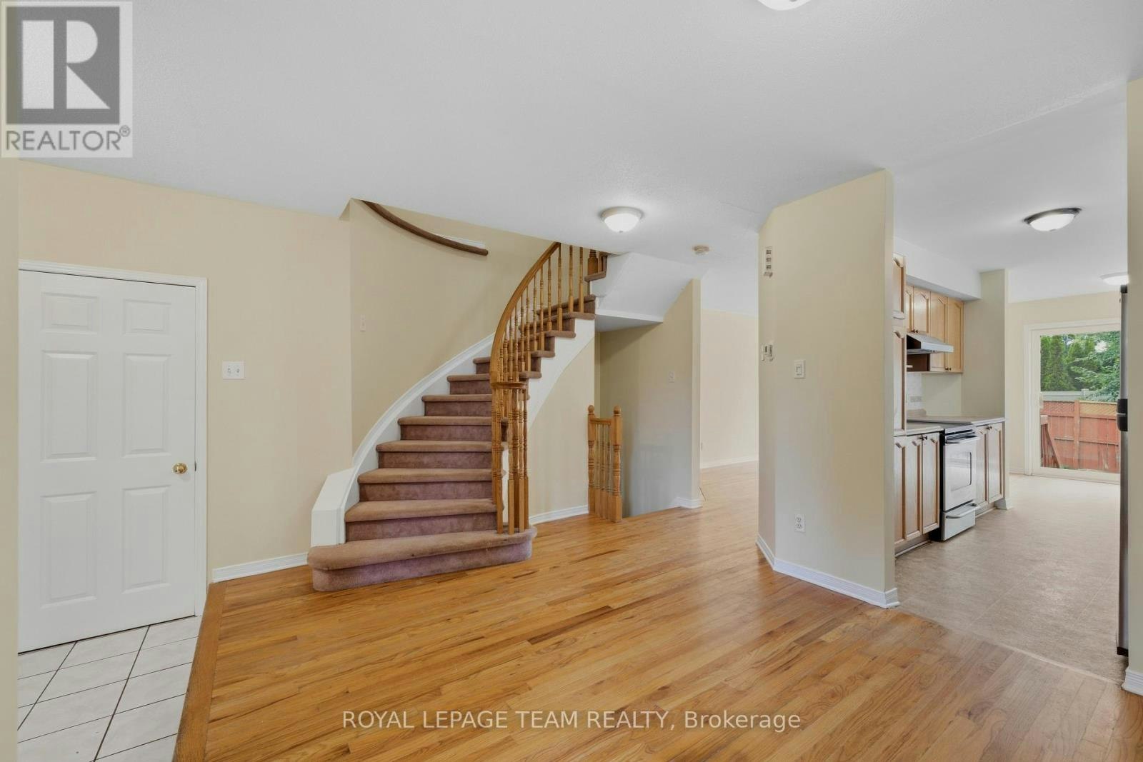 418 Beatrice Drive, Ottawa, ON, K2J 4W9 - 10