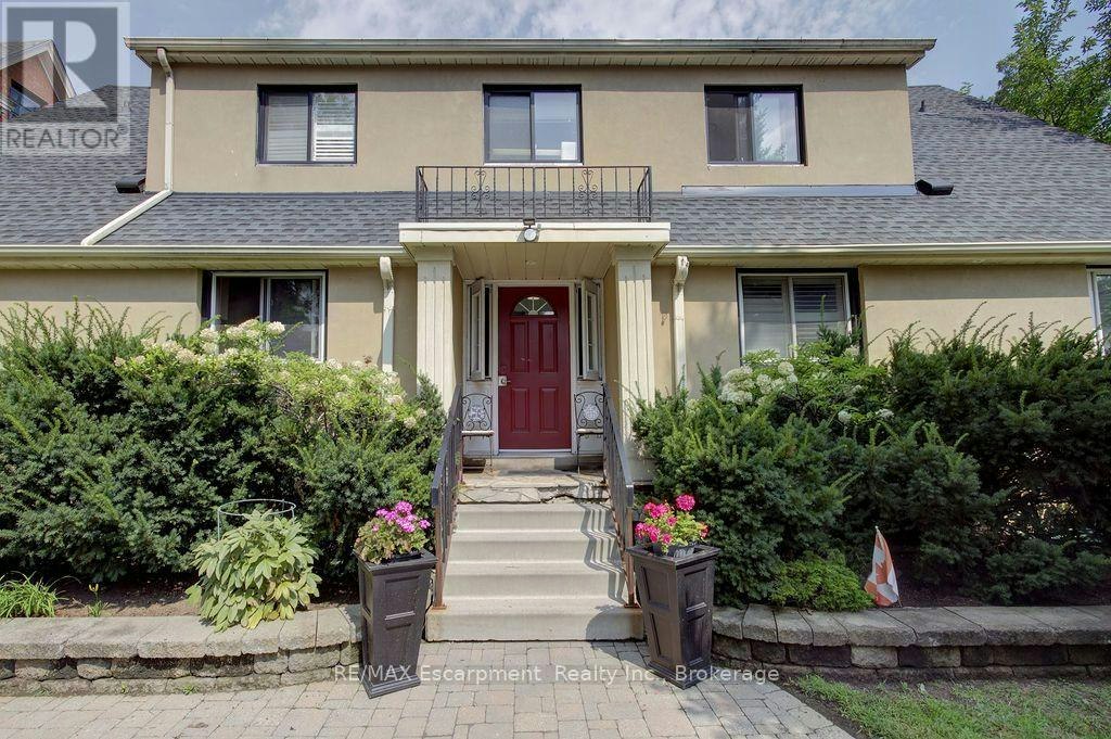 4-425 Burlington Avenue, Burlington, ON, L7S 1R3 - 2