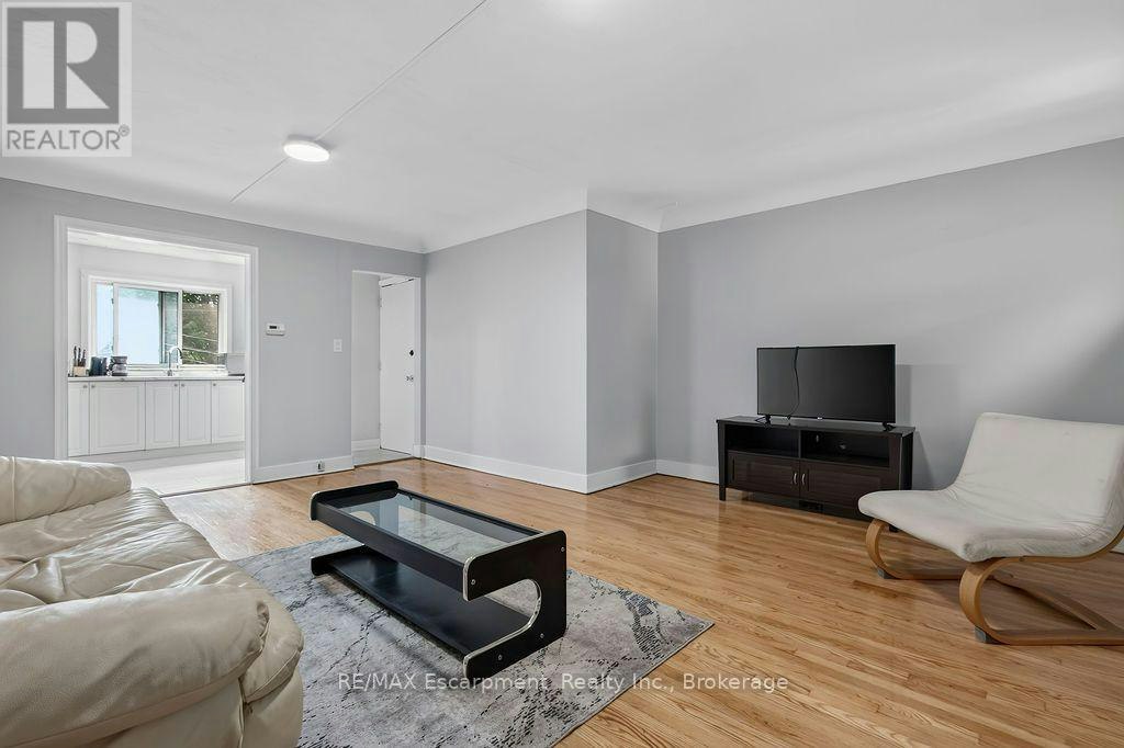 4-425 Burlington Avenue, Burlington, ON, L7S 1R3 - 6