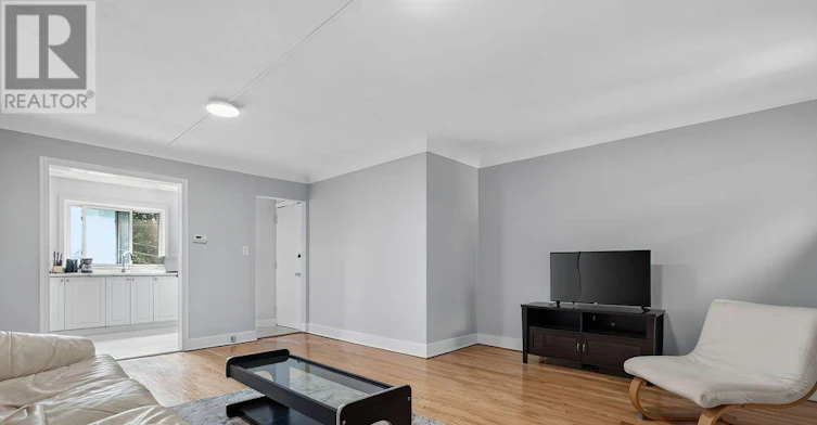 4-425 Burlington Avenue, Burlington, ON, L7S 1R3 - 6