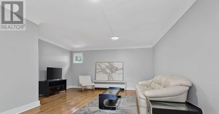 4-425 Burlington Avenue, Burlington, ON, L7S 1R3 - 4