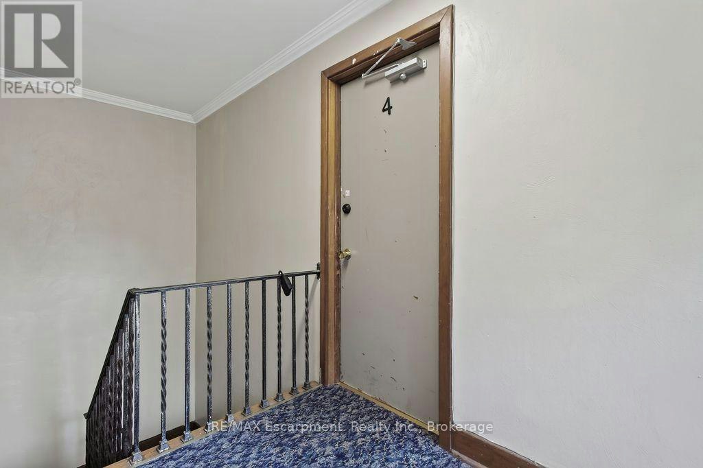 4-425 Burlington Avenue, Burlington, ON, L7S 1R3 - 12