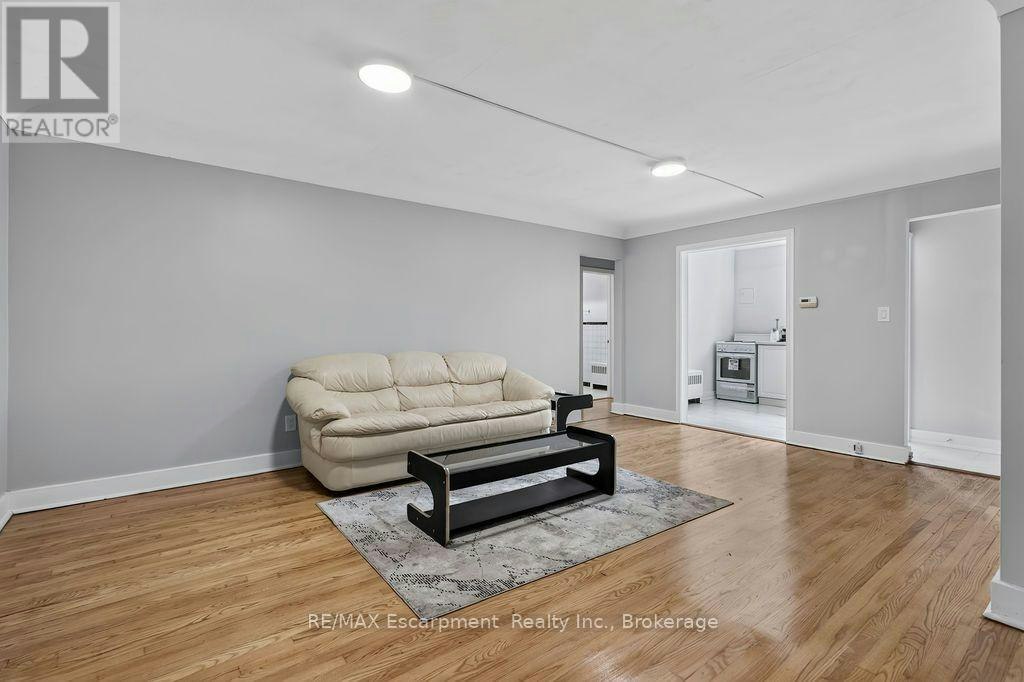 4-425 Burlington Avenue, Burlington, ON, L7S 1R3 - 5
