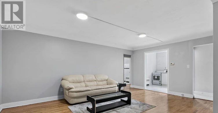 4-425 Burlington Avenue, Burlington, ON, L7S 1R3 - 5