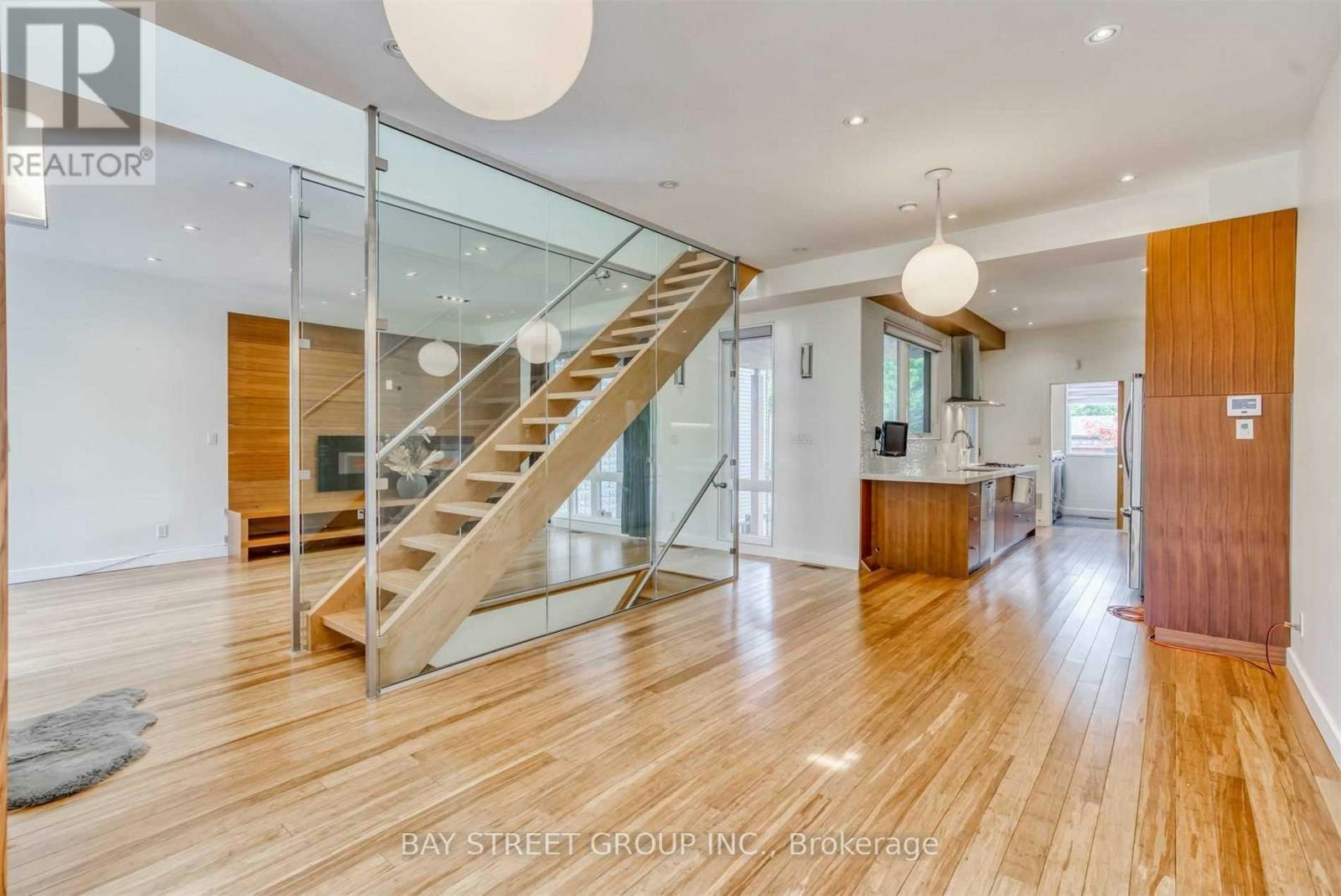 296 Borden Street, Toronto, ON, M5S 2N6 - 7