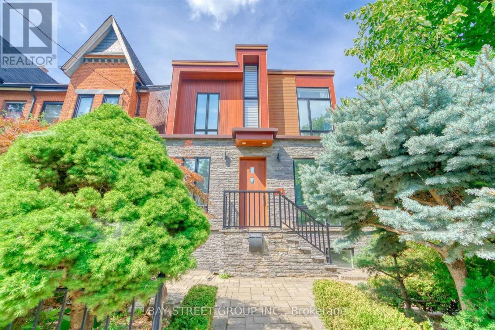 296 Borden Street, Toronto, ON, M5S 2N6 - 2