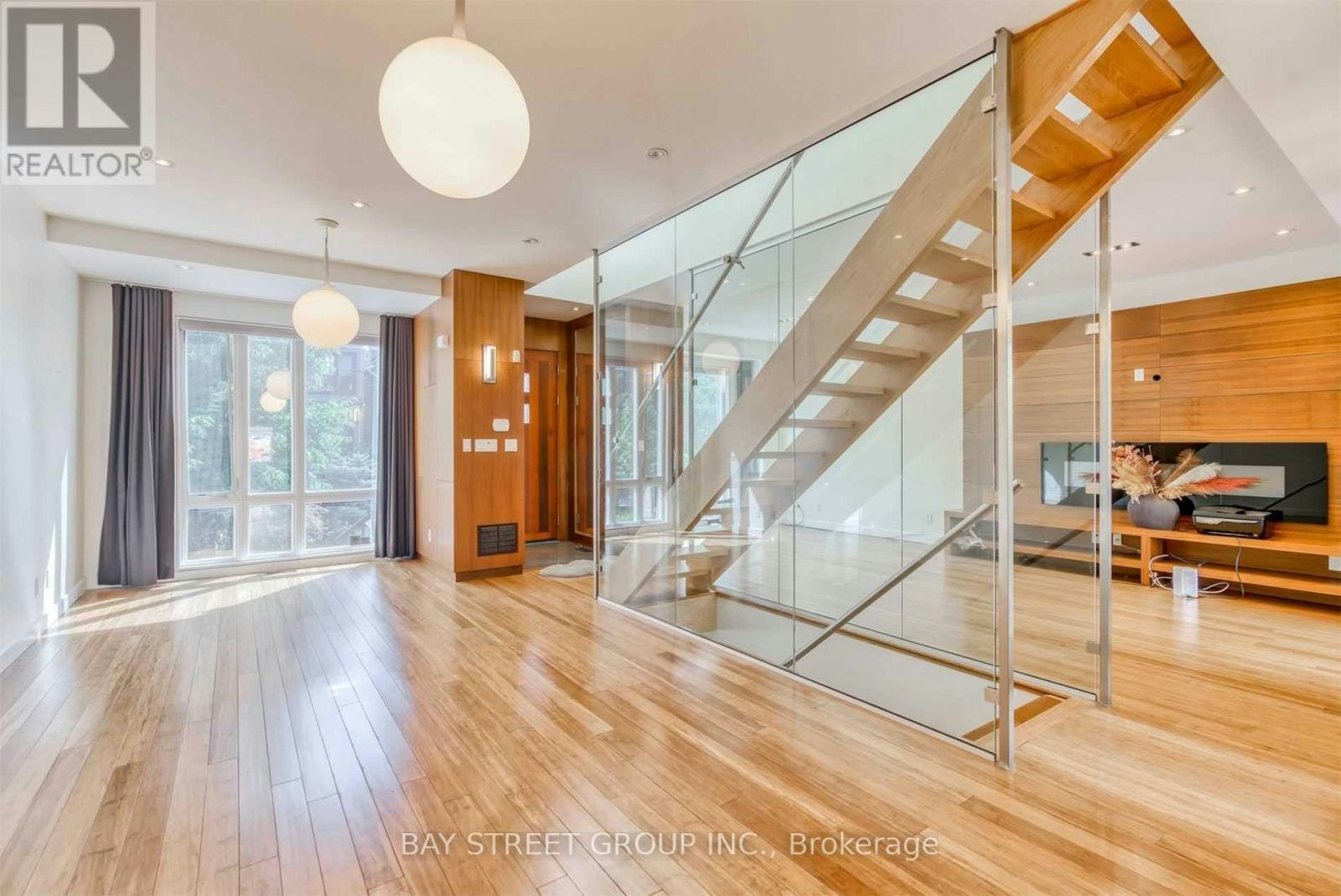 296 Borden Street, Toronto, ON, M5S 2N6 - 8