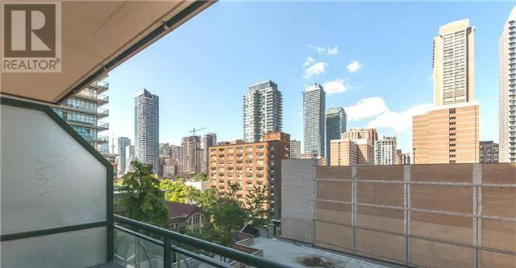 719-35 Hayden Street, Toronto, ON, M4Y 3C3