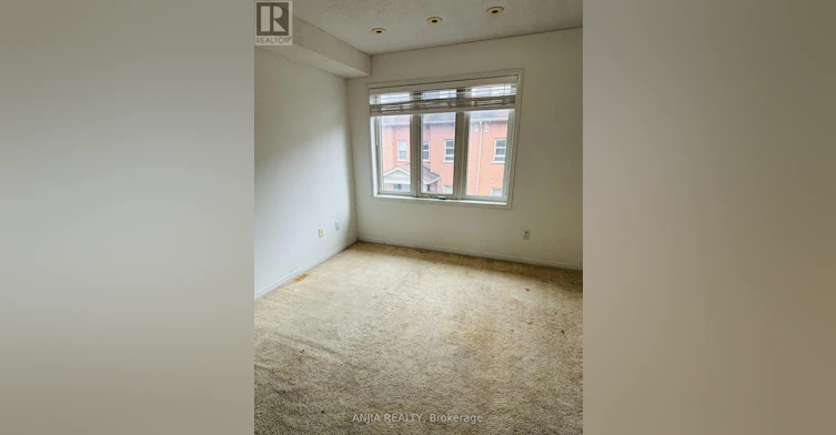 40-901 Kennedy Road, Toronto, ON, M1K 2E9 - 9