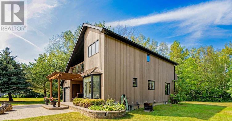 110 Laurie's Court, Blue Mountains, ON, L9Y 0L4 - 32