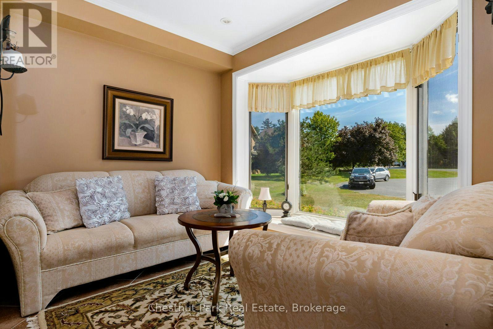 110 Laurie's Court, Blue Mountains, ON, L9Y 0L4 - 2