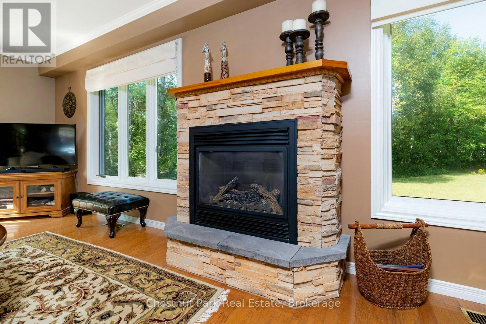 110 Laurie's Court, Blue Mountains, ON, L9Y 0L4 - 8