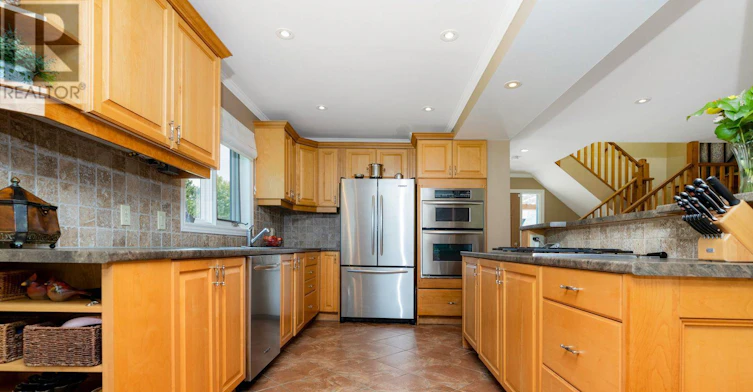 110 Laurie's Court, Blue Mountains, ON, L9Y 0L4 - 5