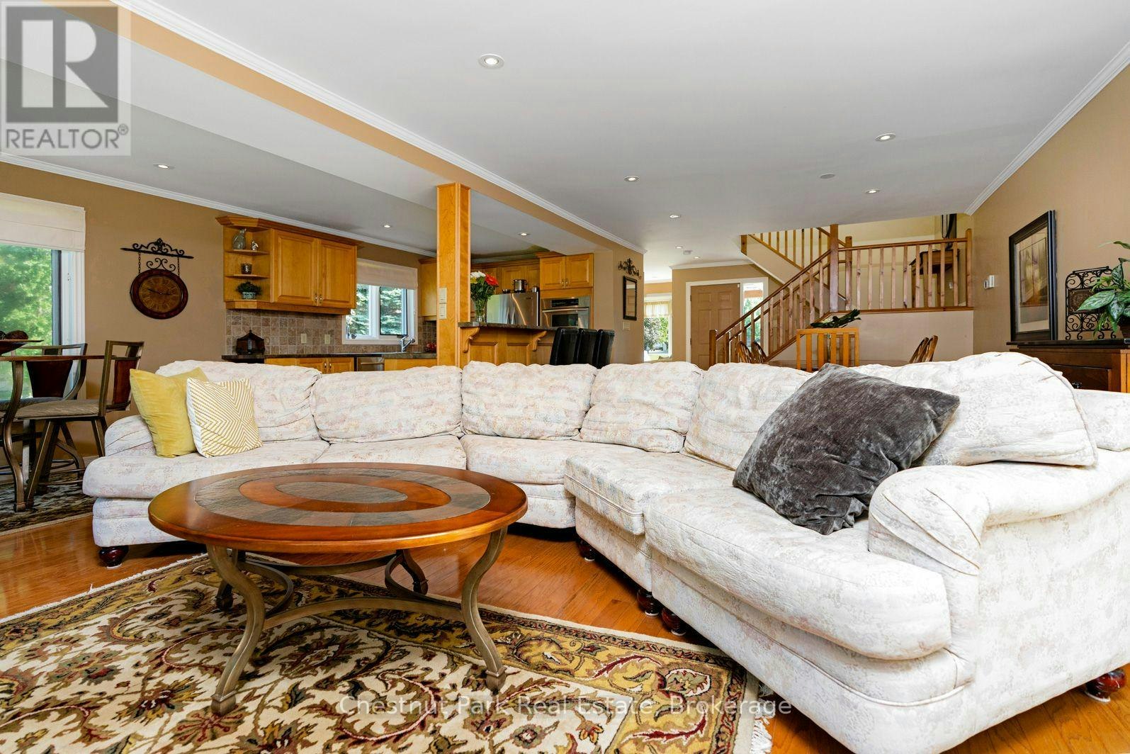 110 Laurie's Court, Blue Mountains, ON, L9Y 0L4 - 9