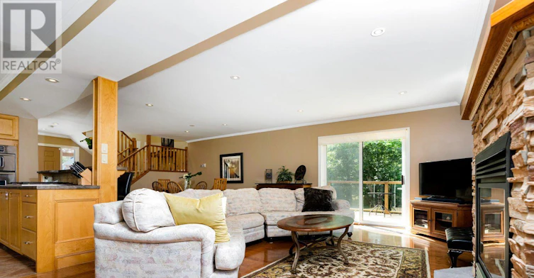 110 Laurie's Court, Blue Mountains, ON, L9Y 0L4 - 7