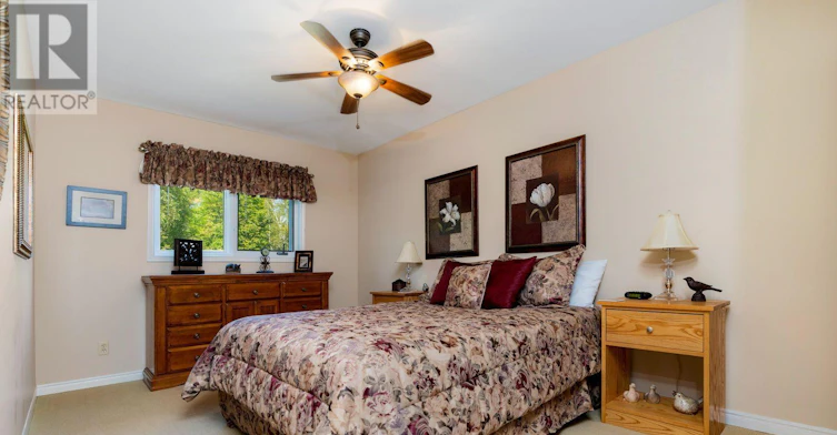 110 Laurie's Court, Blue Mountains, ON, L9Y 0L4 - 17