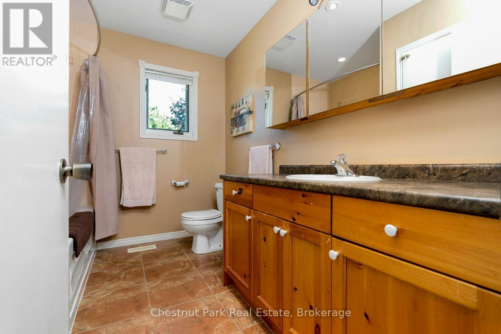 110 Laurie's Court, Blue Mountains, ON, L9Y 0L4 - 15