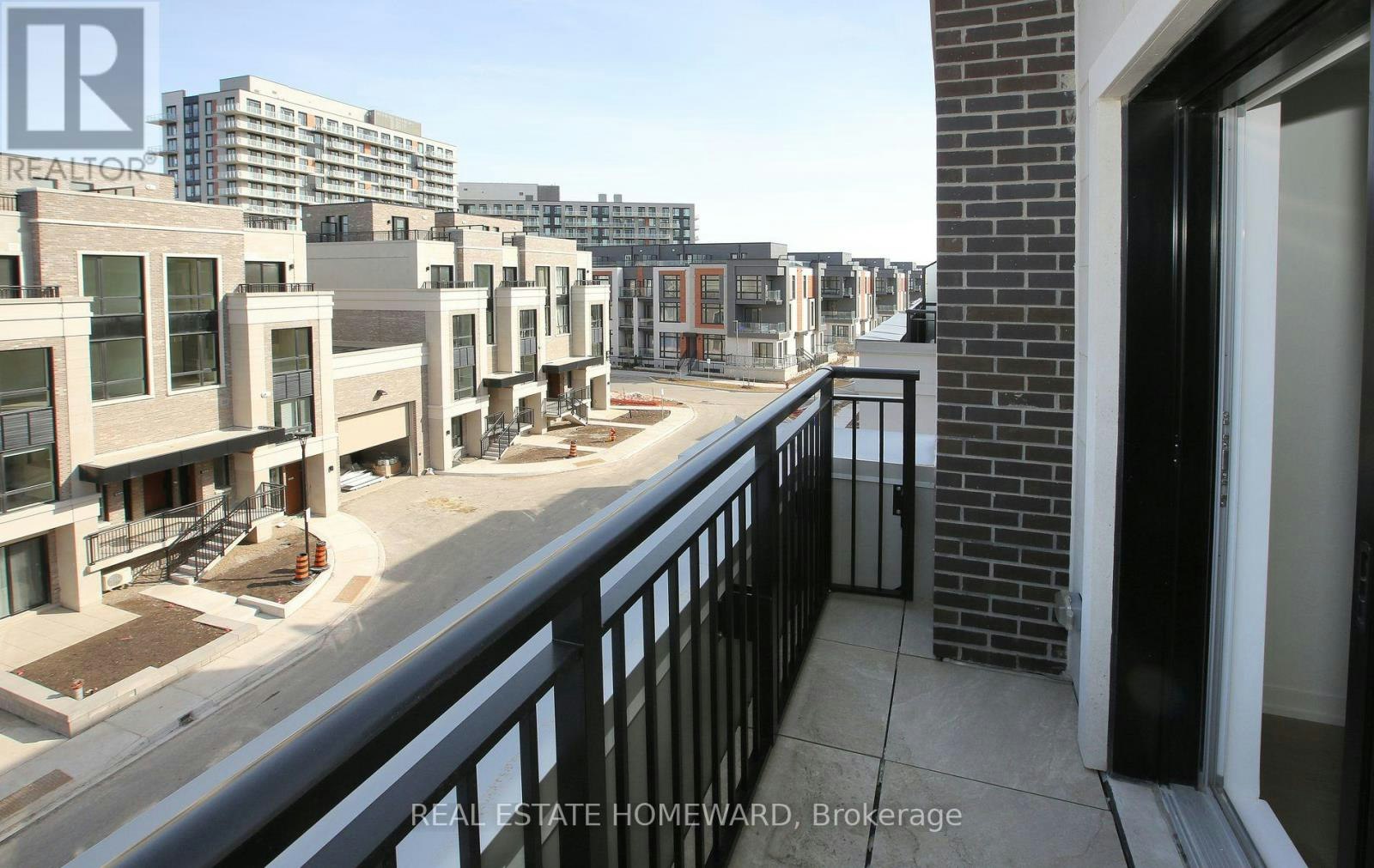 J301-11 Walder Lane, Richmond Hill, ON, L4S 0N3 - 16