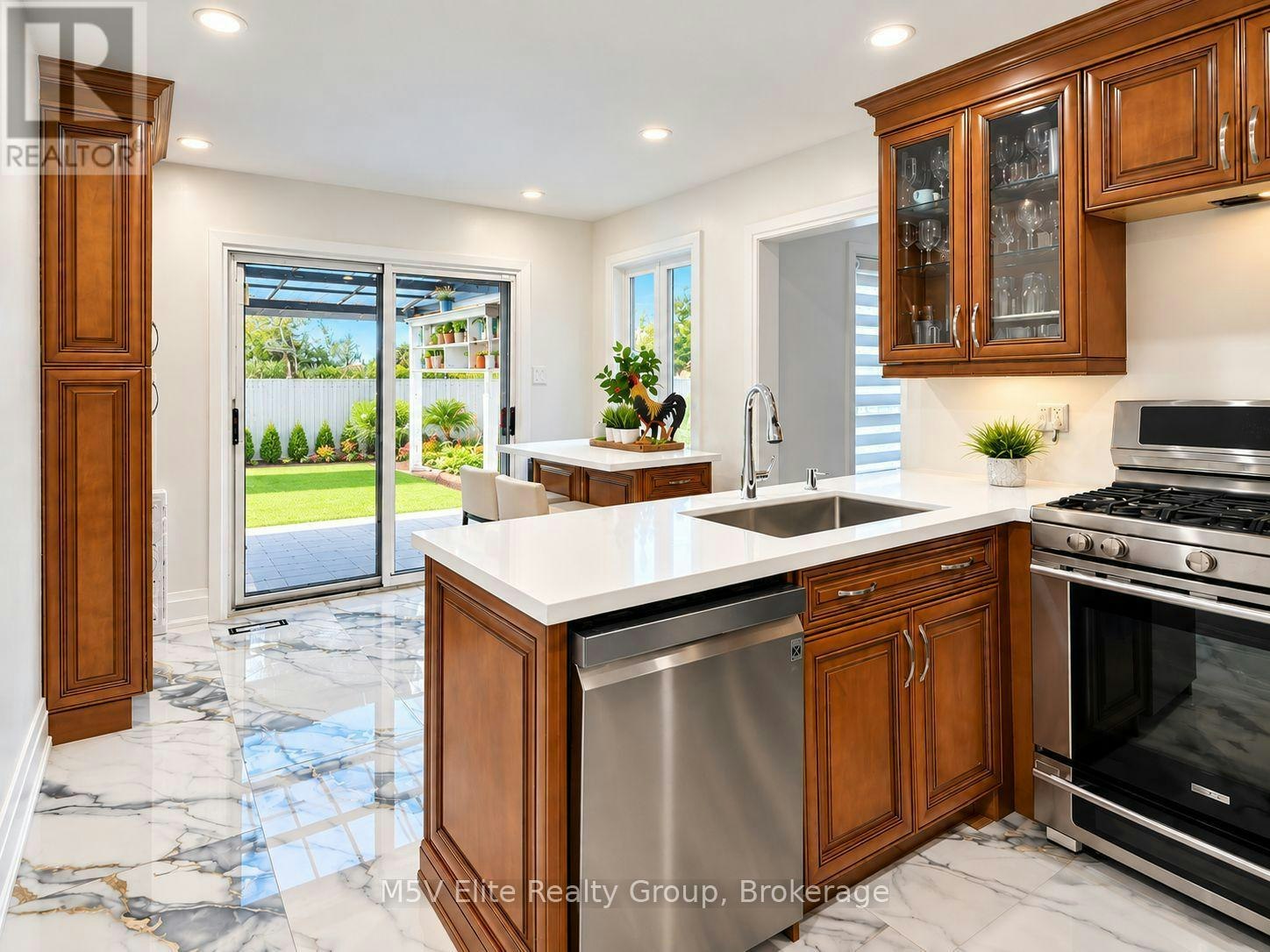 UPPER-46 Tralee Street, Brampton, ON, L6Z 2Z4 3