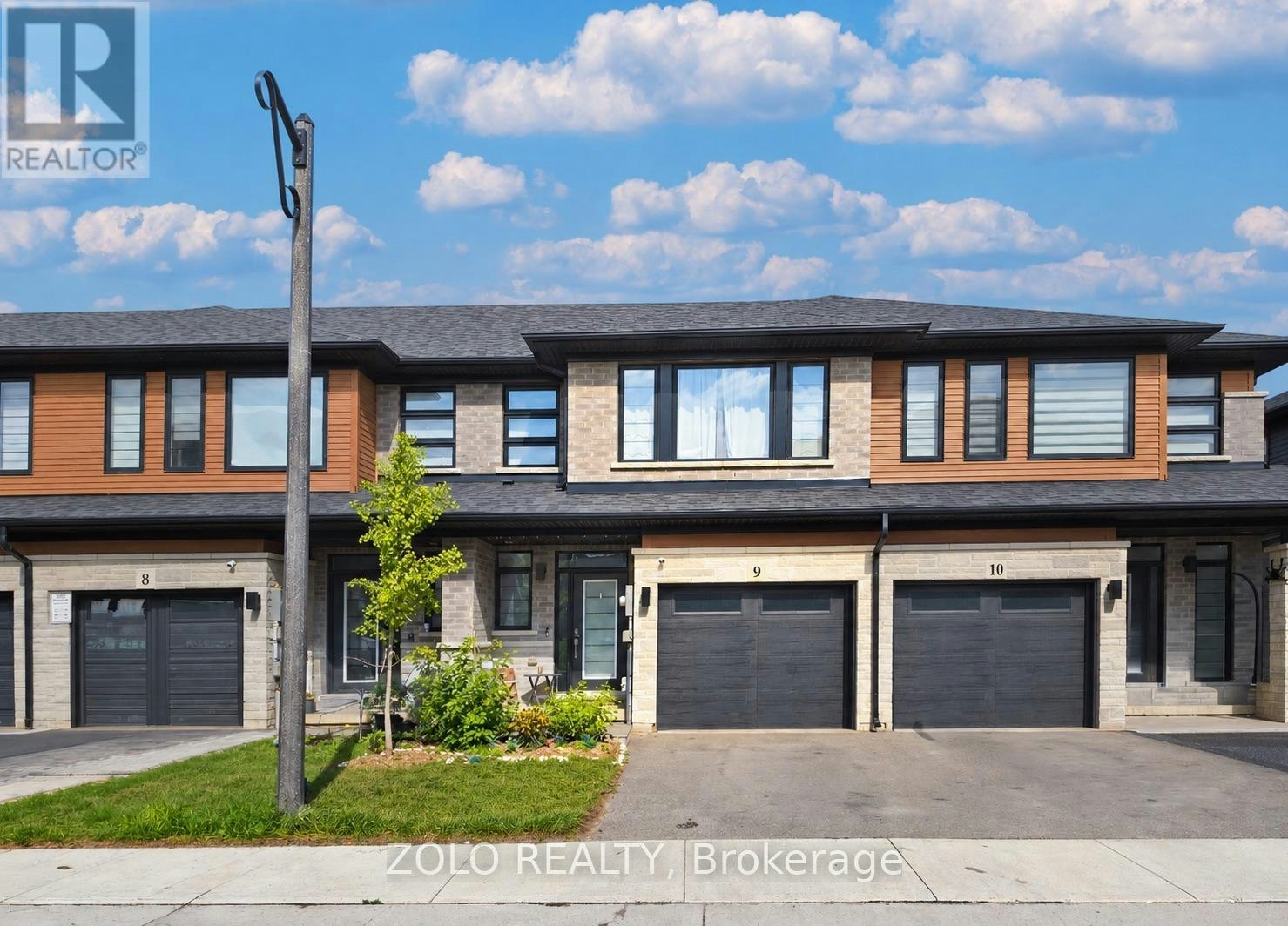 9-461 Blackburn Drive, Brantford, ON, N3T 0W9