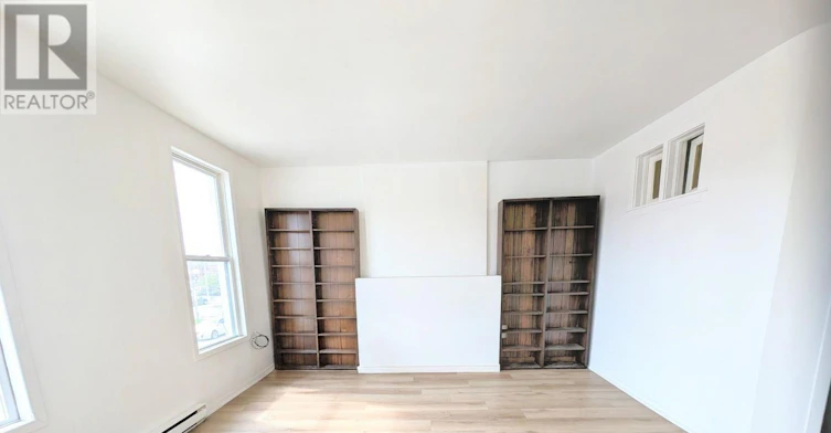 2-827 Talbot Street, St. Thomas, ON, N5P 1C3 - 4