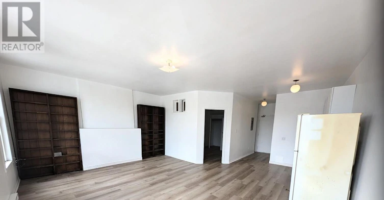 2-827 Talbot Street, St. Thomas, ON, N5P 1C3 - 5