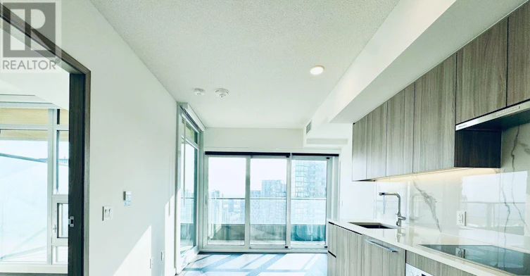 4101-3 Concord Cityplace Way, Toronto, ON, M5V 0X4 - 5