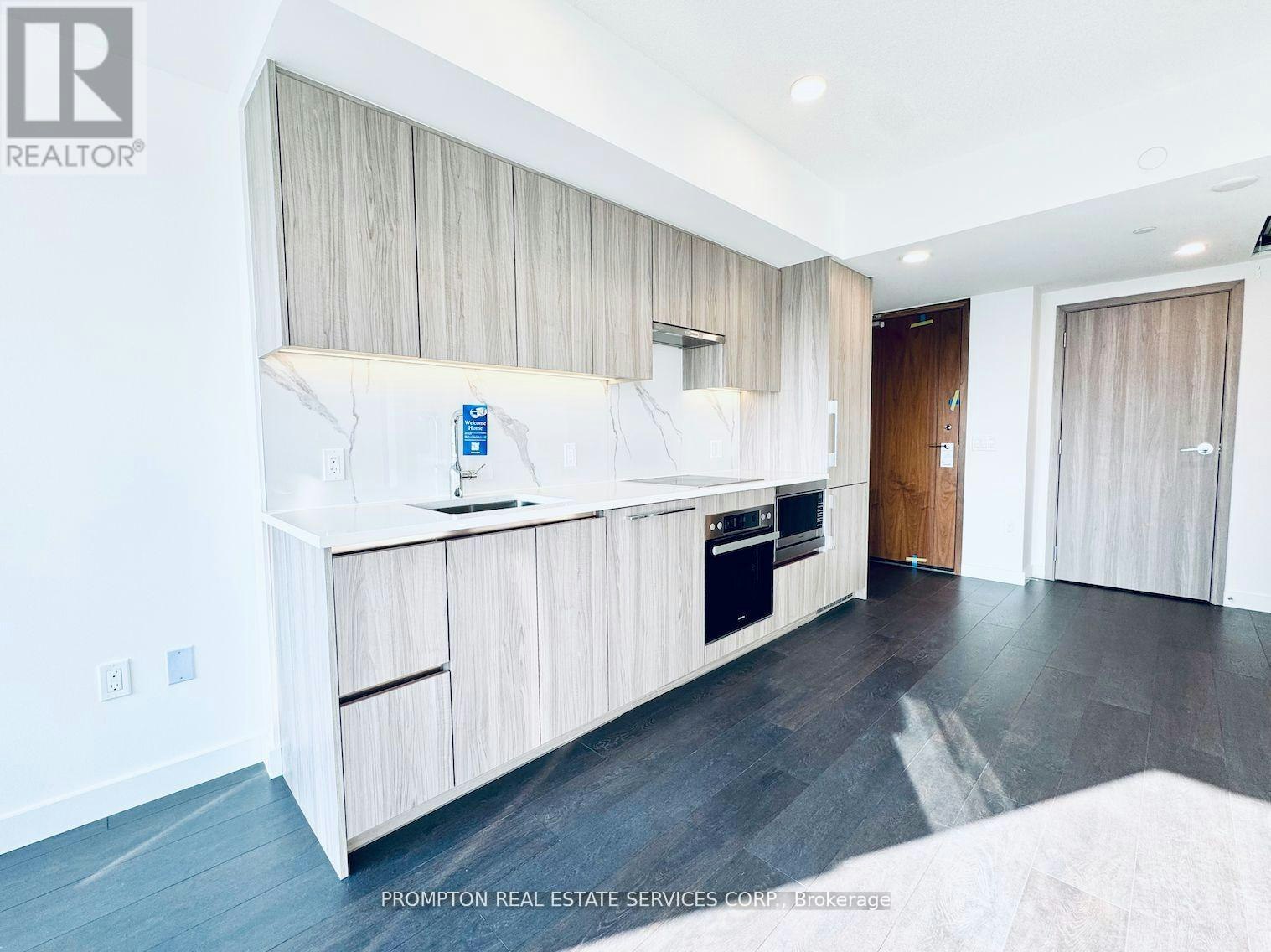 4101-3 Concord Cityplace Way, Toronto, ON, M5V 0X4 - 3