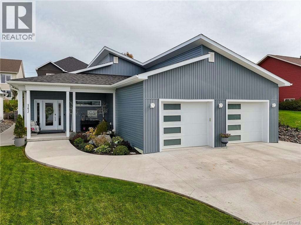147 Reba Crescent, Fredericton, NB, E3G 0B5
