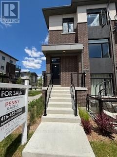 902-1695 Dersan Street, Pickering, ON, L1X 0S9