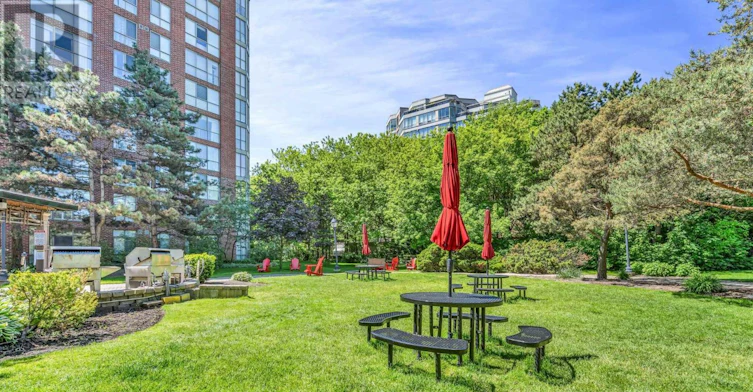 940-22 Southport Street, Toronto, ON, M6S 4Y9 - 41
