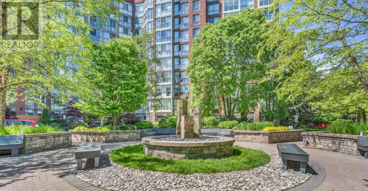 940-22 Southport Street, Toronto, ON, M6S 4Y9 - 39