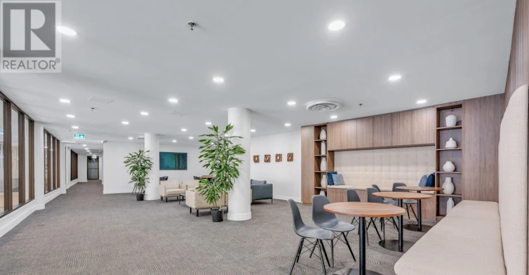 940-22 Southport Street, Toronto, ON, M6S 4Y9 - 32