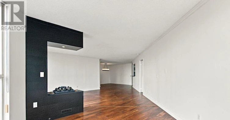 940-22 Southport Street, Toronto, ON, M6S 4Y9 - 18