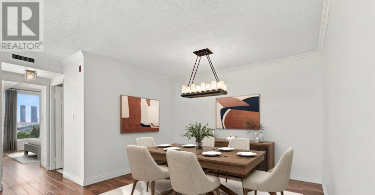940-22 Southport Street, Toronto, ON, M6S 4Y9 - 4