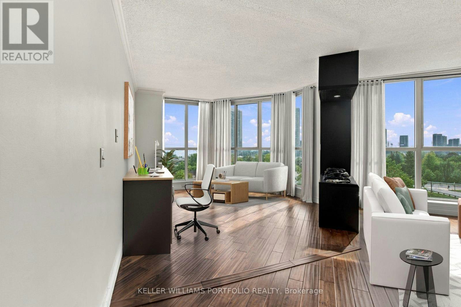 940-22 Southport Street, Toronto, ON, M6S 4Y9 - 3